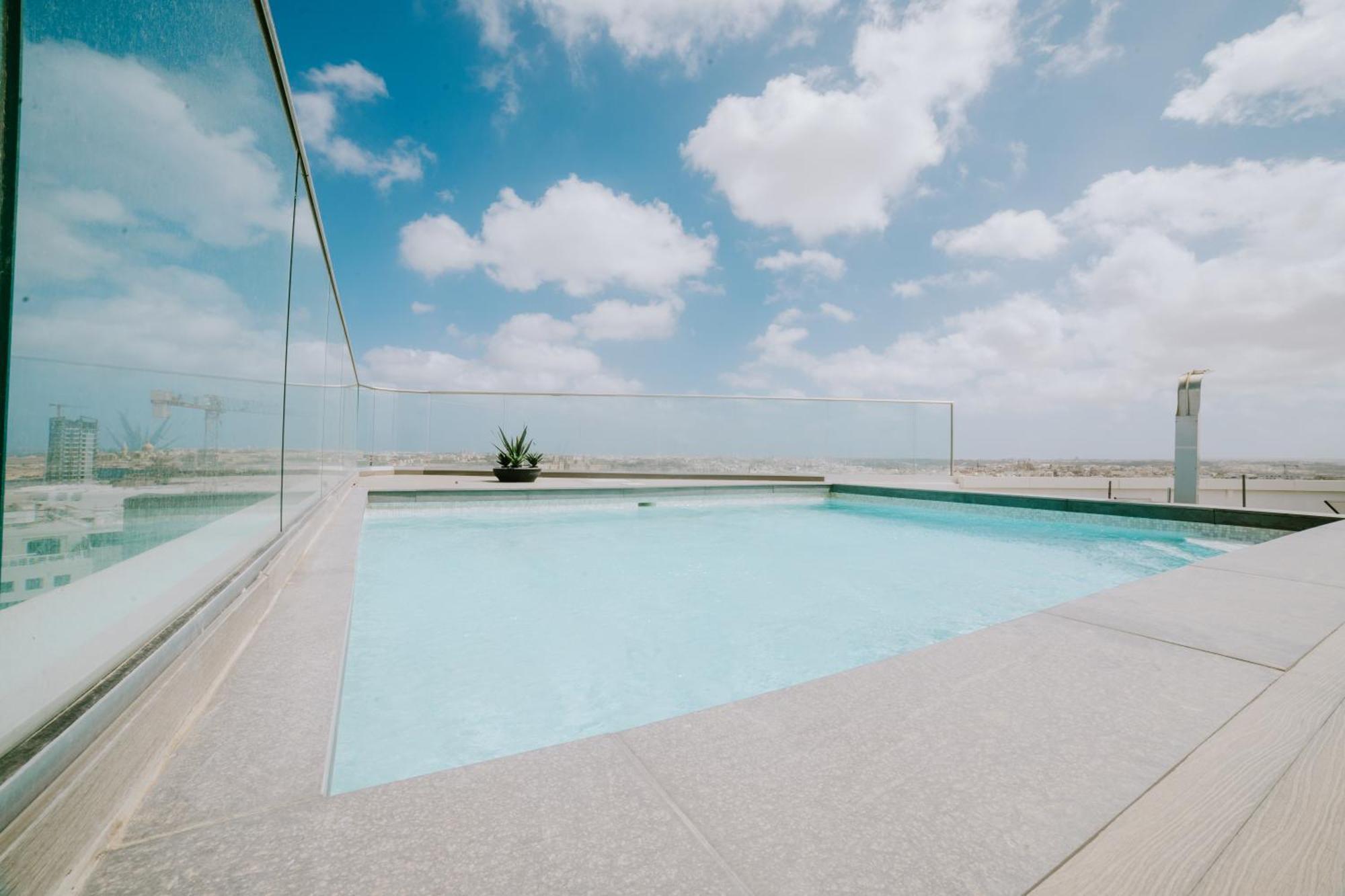 Park Heights By The Warren Collection Apartment Msida Exterior foto